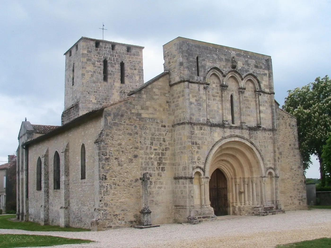 L'église romane de Moulis-en-Médoc
